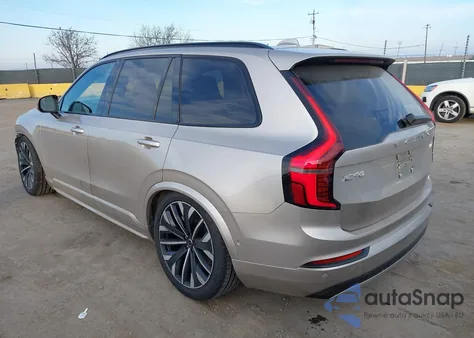 2026 Volvo Xc90 Ultra Dark Theme, B6 Awd Gas (Mild Hybrid), Gasoline, 7 Seats z USA, uszkodzony, nr VIN YV4062PM8T1478682